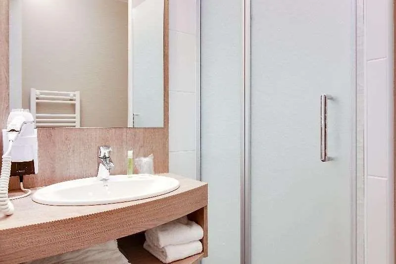 Brit Hotel Brest Le Relecq Kerhuon 3*, Le Relecq-Kerhuon